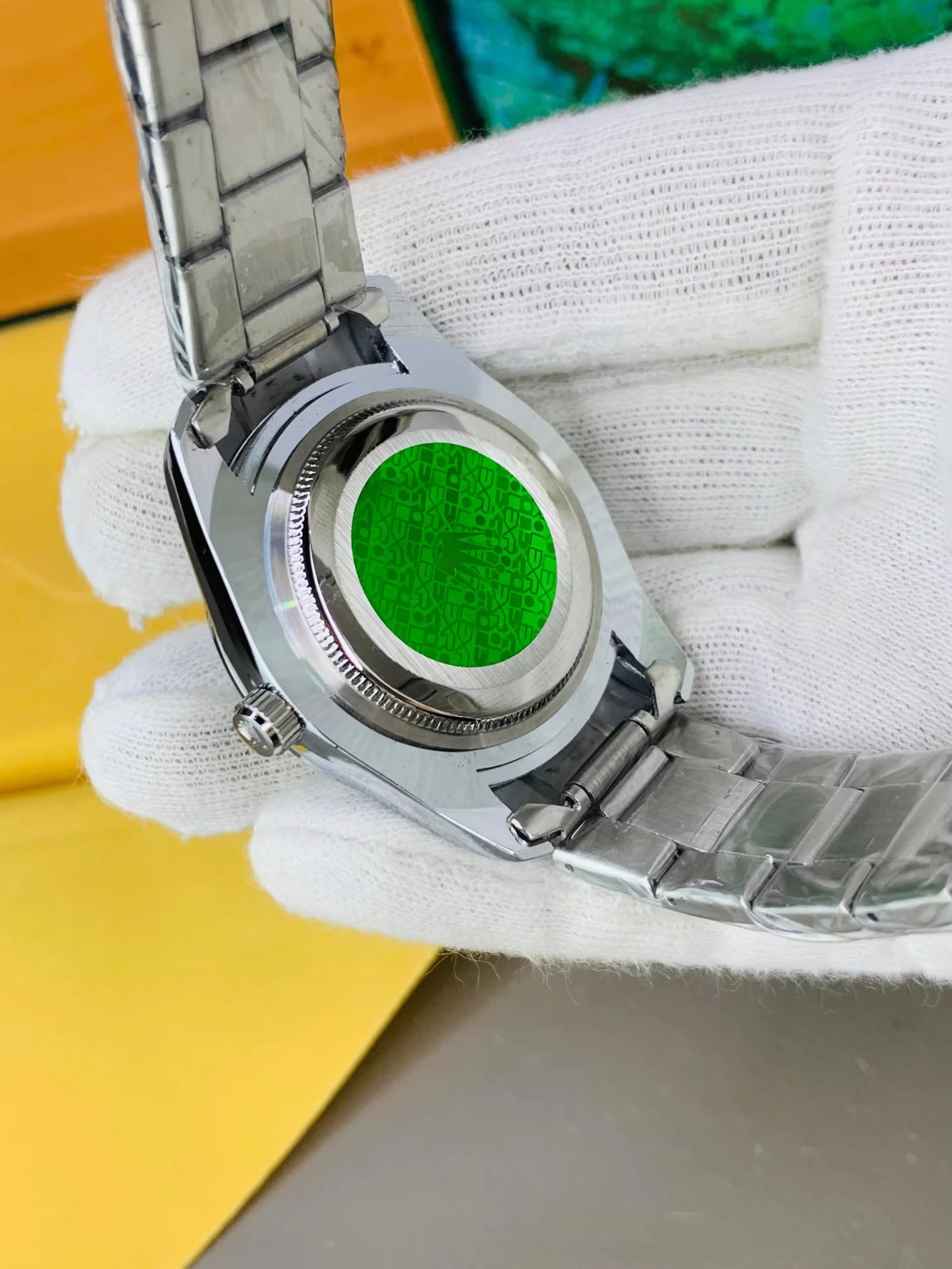 tinywow_WhatsApp Image 2025-05-14 at 2.02.08 AM (1)_80757306