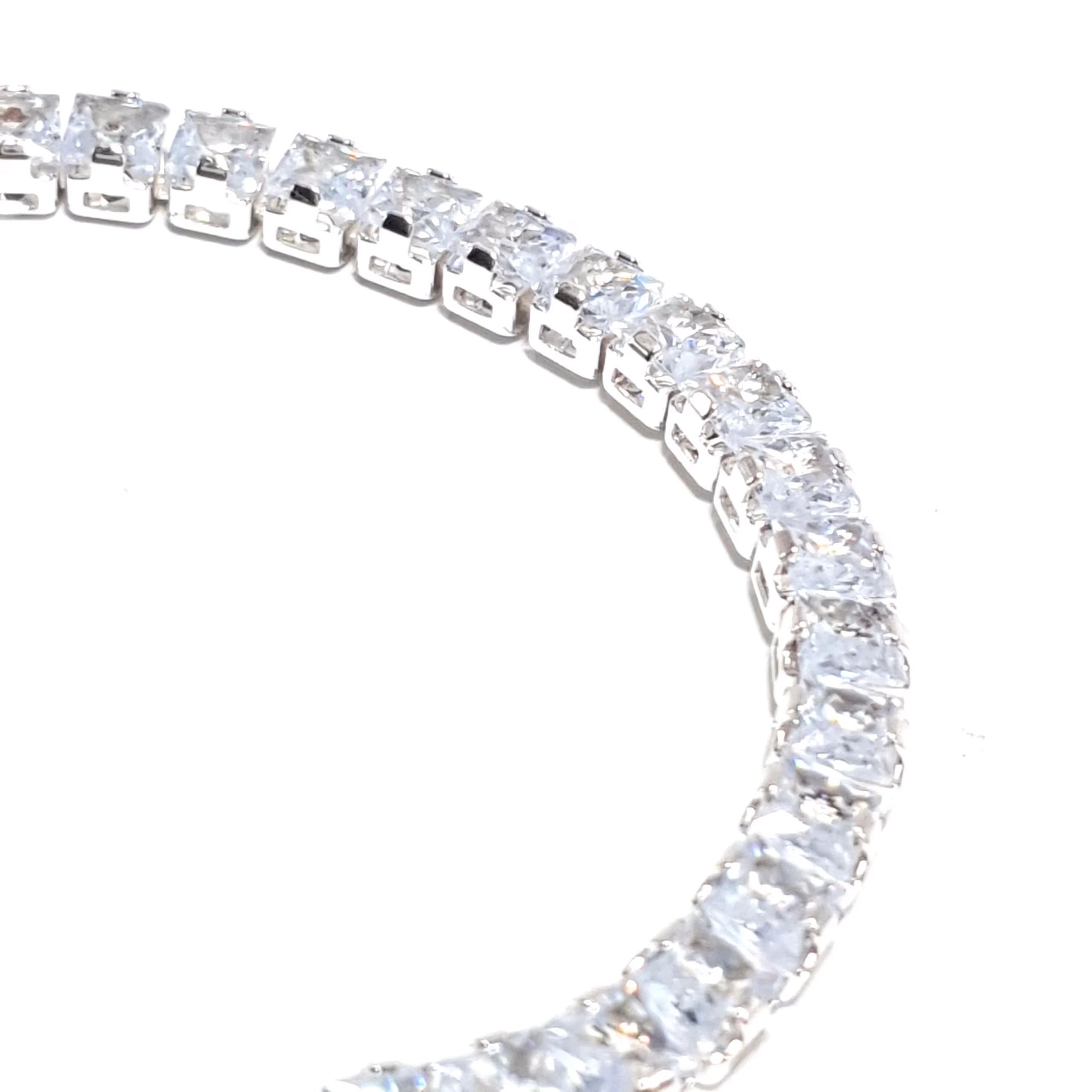 snjksmtrp36t3yvagkyf-scaled